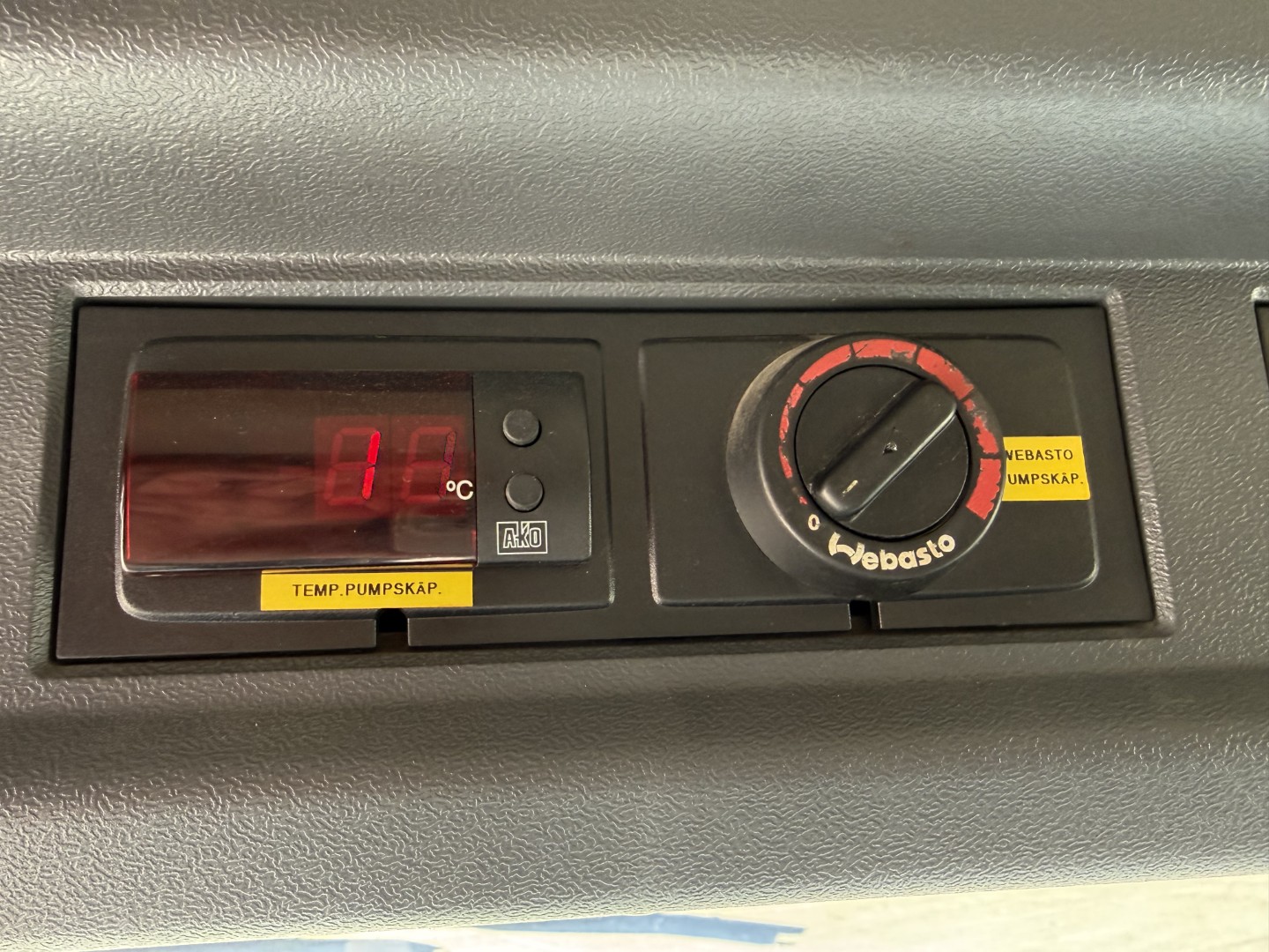 Scania P360 6x2*4 Korp & Son 12.500 l. Kombi