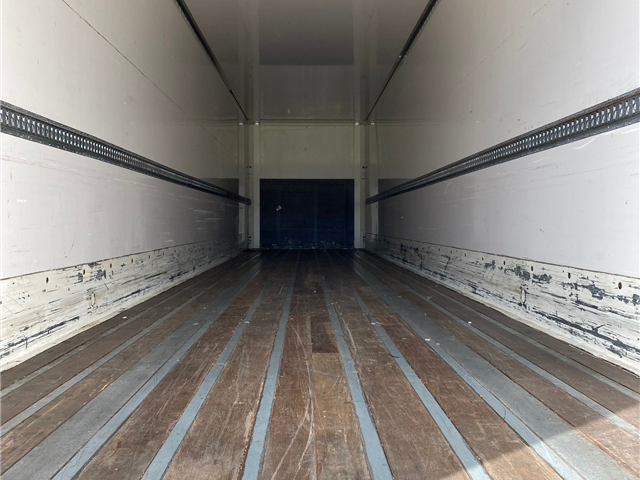 Leci 3 Akslet Bokstrailer med rullebagdør. 2 STK. HAVES TIL OMGÅENDE LEVERING)