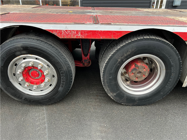 Scania R580 8X2*6 HMF 6020 OK6 + Jib