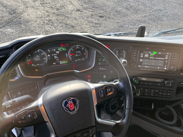 Scania R540 6X2 3150mm ADR