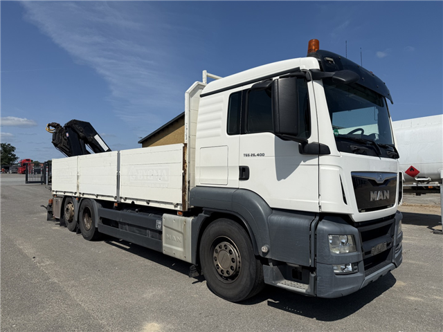 MAN TGS 26.400 6x2 / HMF 2620 K5 / MOTORSKADE