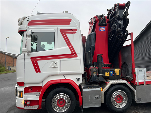 Scania R580 8X2*6 HMF 6020 OK6 + Jib