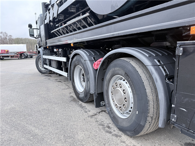 Scania P410 6x2*4 Hvidtved Larsen Flexline 312 ADR