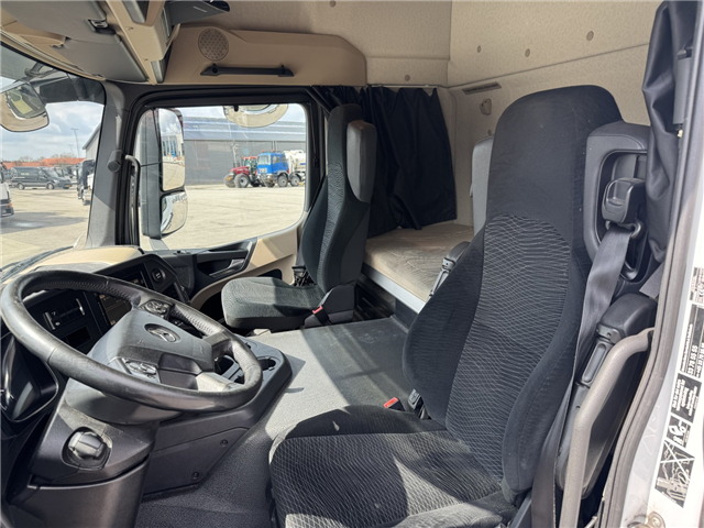 Mercedes Actros 2543 6x2/2 Euro 6