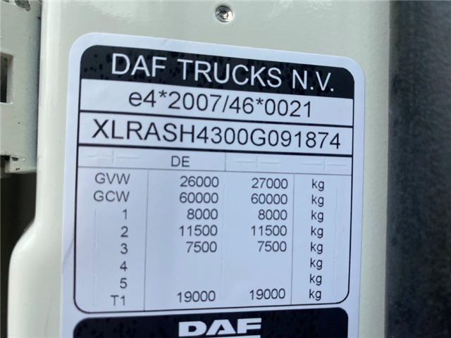 DAF XF 460 6x2*4 FAN