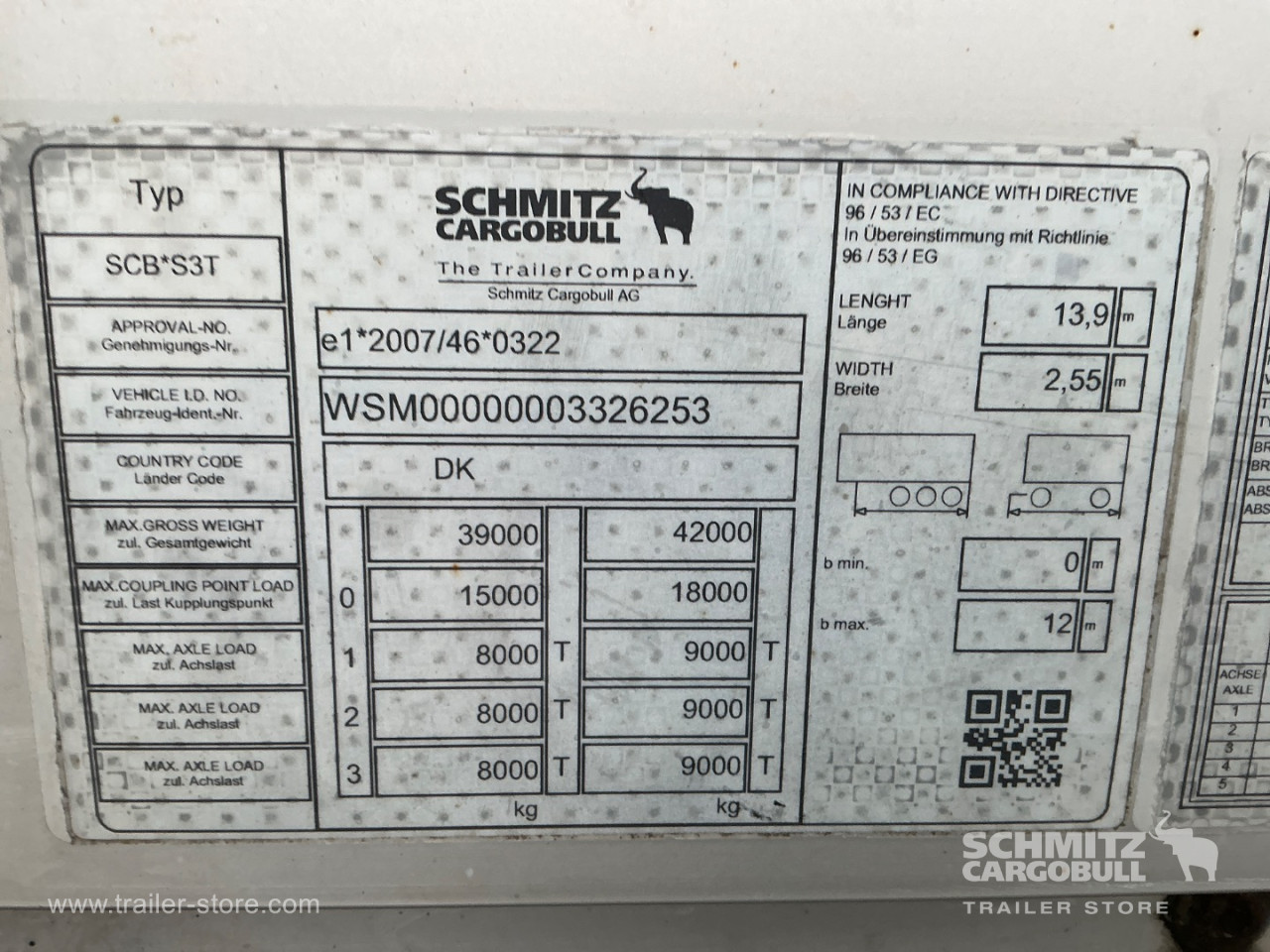 Schmitz Semi Curtainsider Standard
