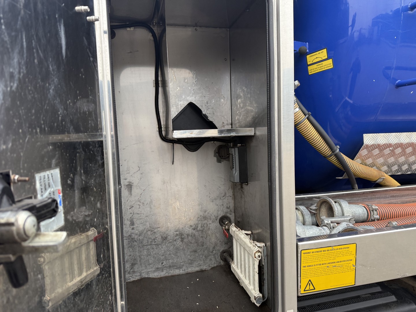 Volvo FM420 6x2*4 Interconsult 12.700 l. Rustfri stål