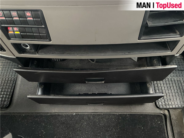 MAN TGX 26.470 6X2-2 LL