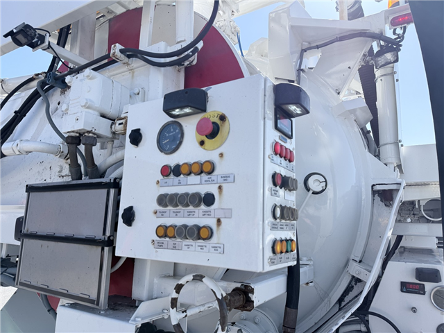 Renault T430 DTI 6x2 Hvidtved Larsen SLP 10.5 ADR