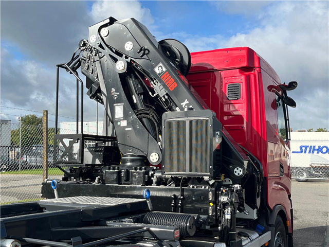 Iveco X WAY AS350X58 ZY/FS