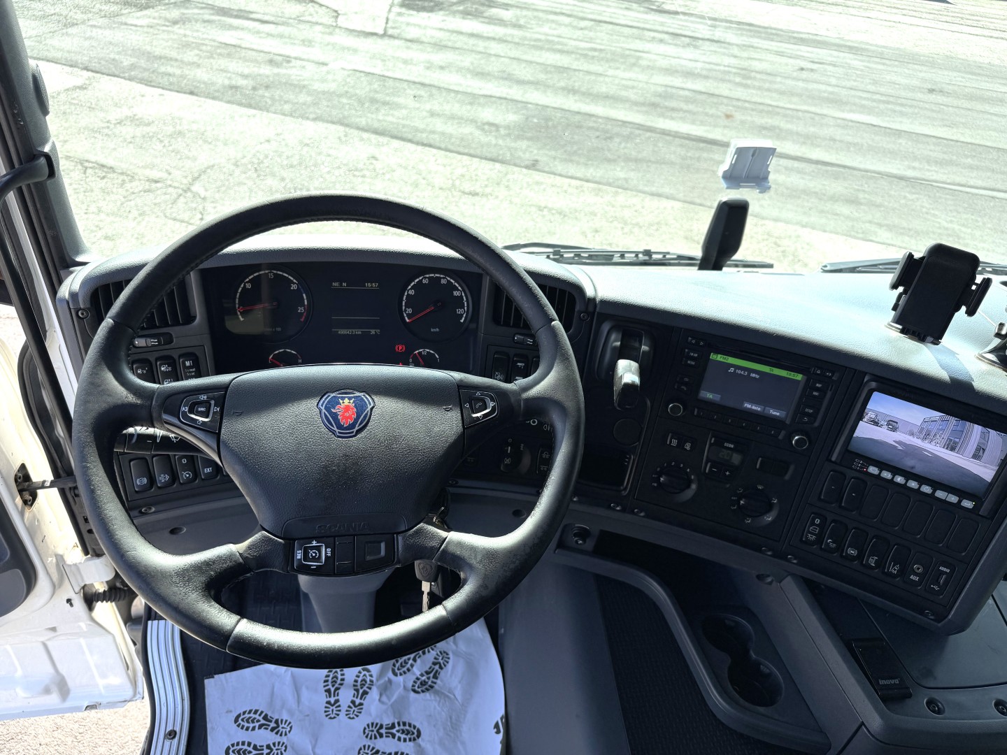 Scania G450 8x2*6 Euro 6 / Kran HMF 2620 K5