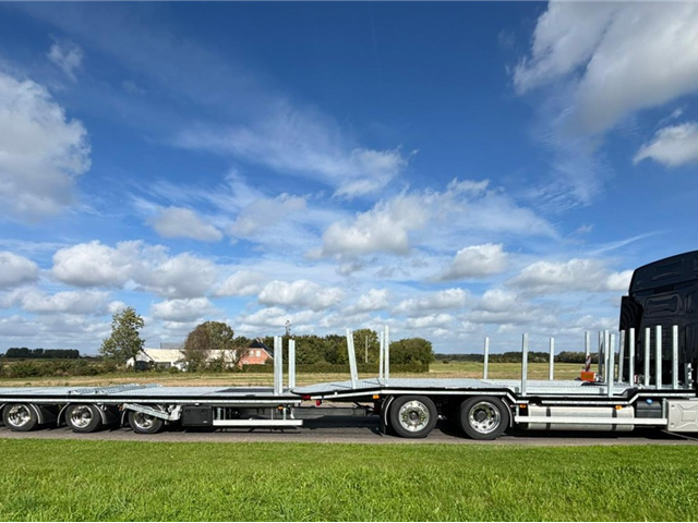 Renault Trucks T520 6x2 - Autotransporter med kærre