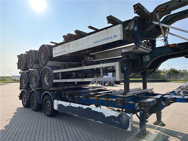 Krone 3 x Multichassis Containerchassis