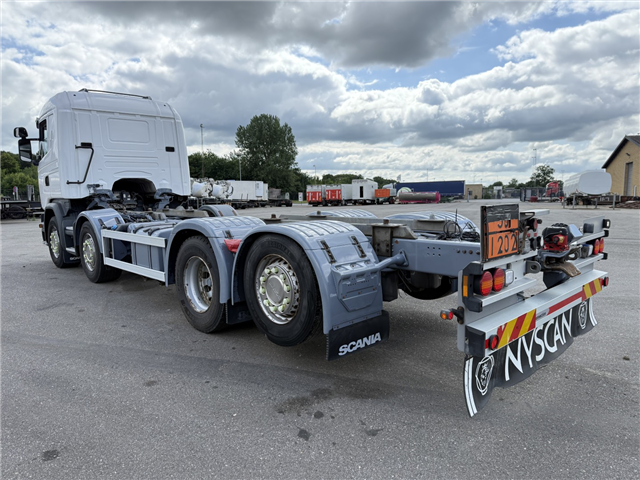 Scania G450 8x2*6 ADR Chassis Euro 6