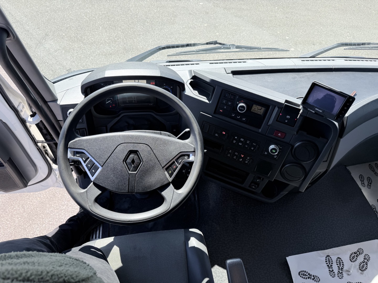 Renault T430 DTI 6x2 Hvidtved Larsen SLP 10.5 ADR