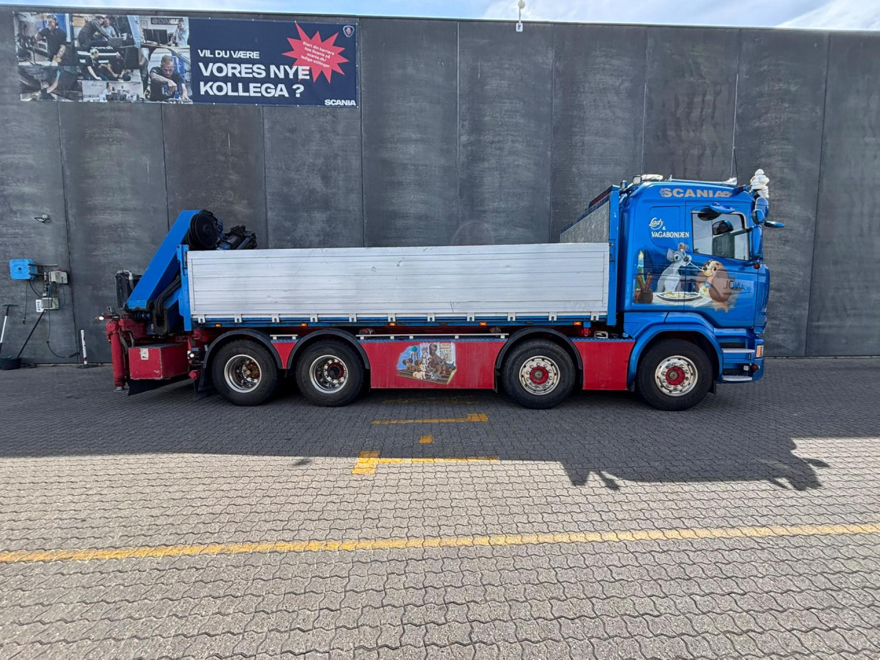 Scania R 520 LB8x4HNB Crane tip