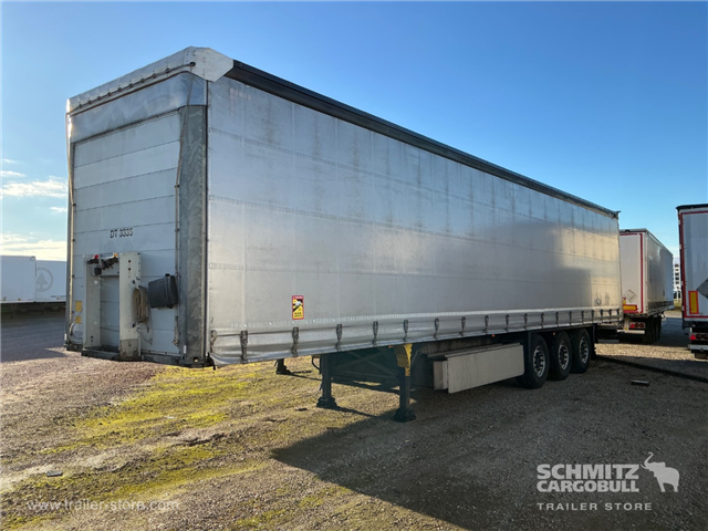 Schmitz Semi Curtainsider Standard , Foldedør højre