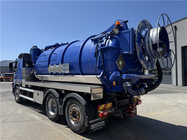 Volvo Volvo FM420 EEV 6x2*4 Interconsult 12.700 l. Rustfri