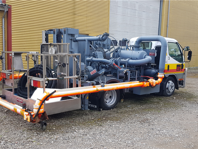 Mitsubishi Canter 60 Jet Fuel A1 Dispenser Truck