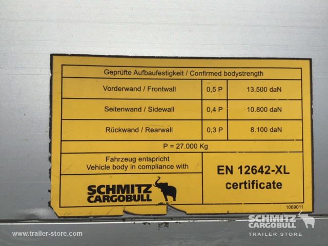 Schmitz Semi Curtainsider Standard
