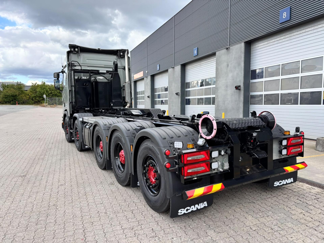 Scania R 590 B10x4*6NB Multilift Ultima 28Z.65 Hooklift