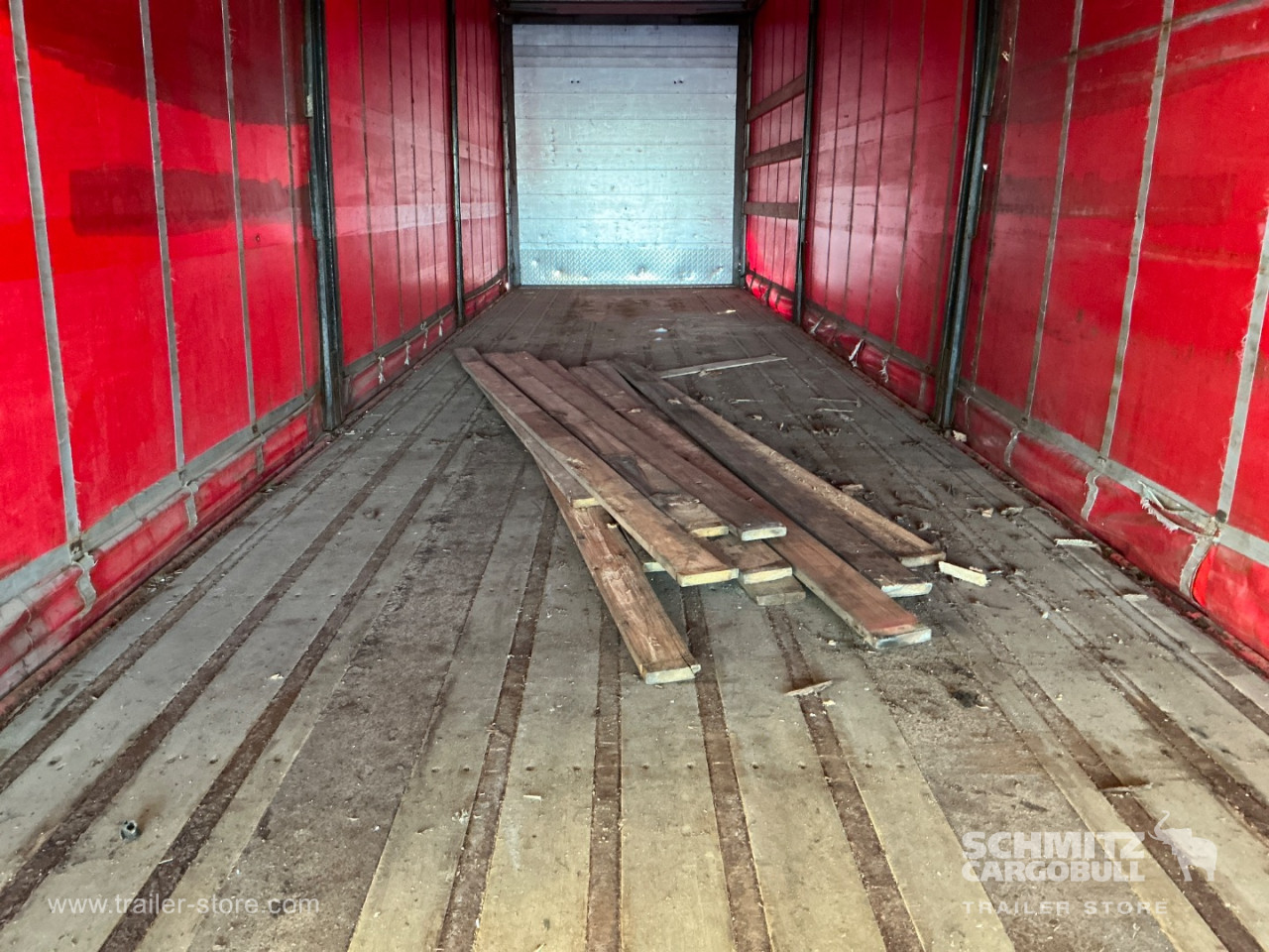 Kel-Berg Semi Curtainsider Standard Lift