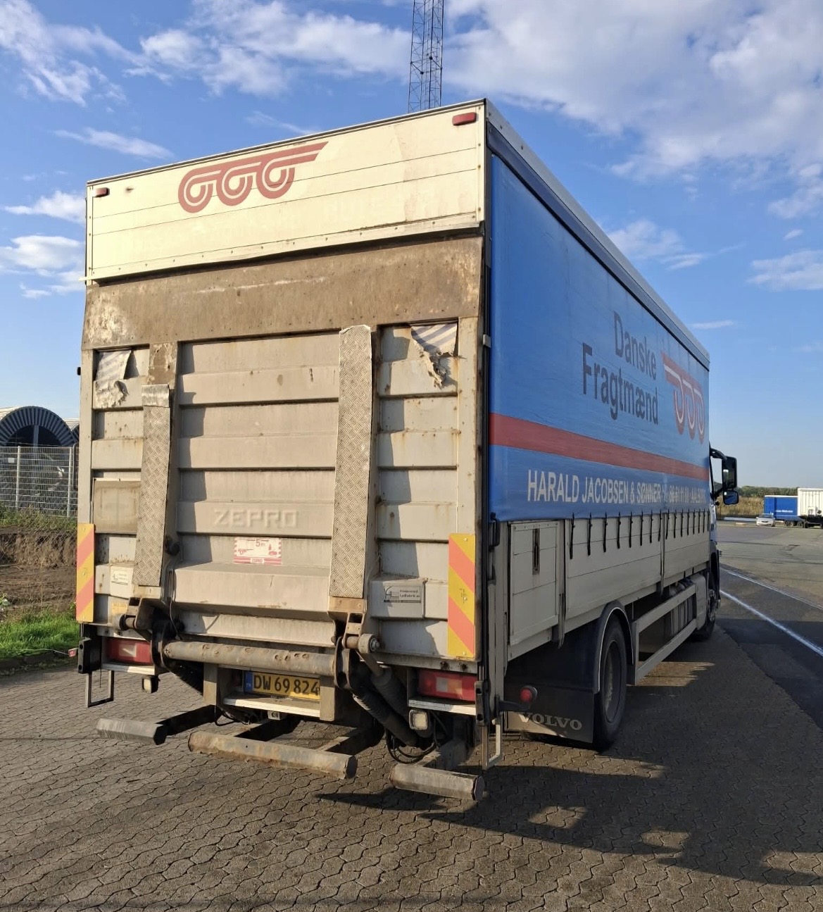 Volvo FM 330