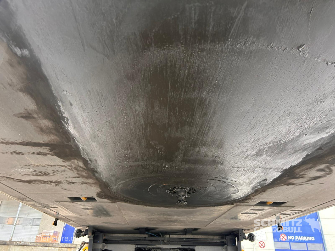 Schmitz Semi Reefer Meat hanging system