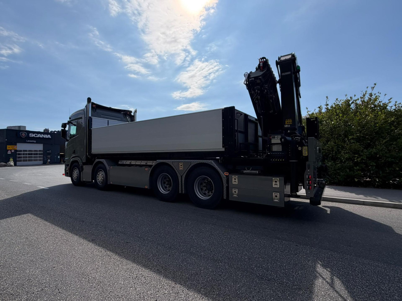 Scania R 660 B8x4NB Crane Palfinger 365 TEC Tiplad