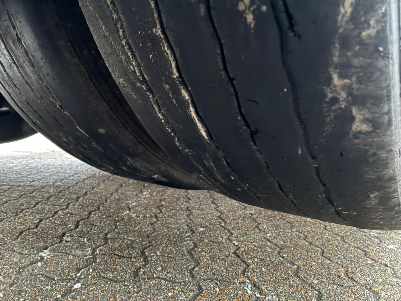 Scania S 660 A6x2NB - Hydraulik