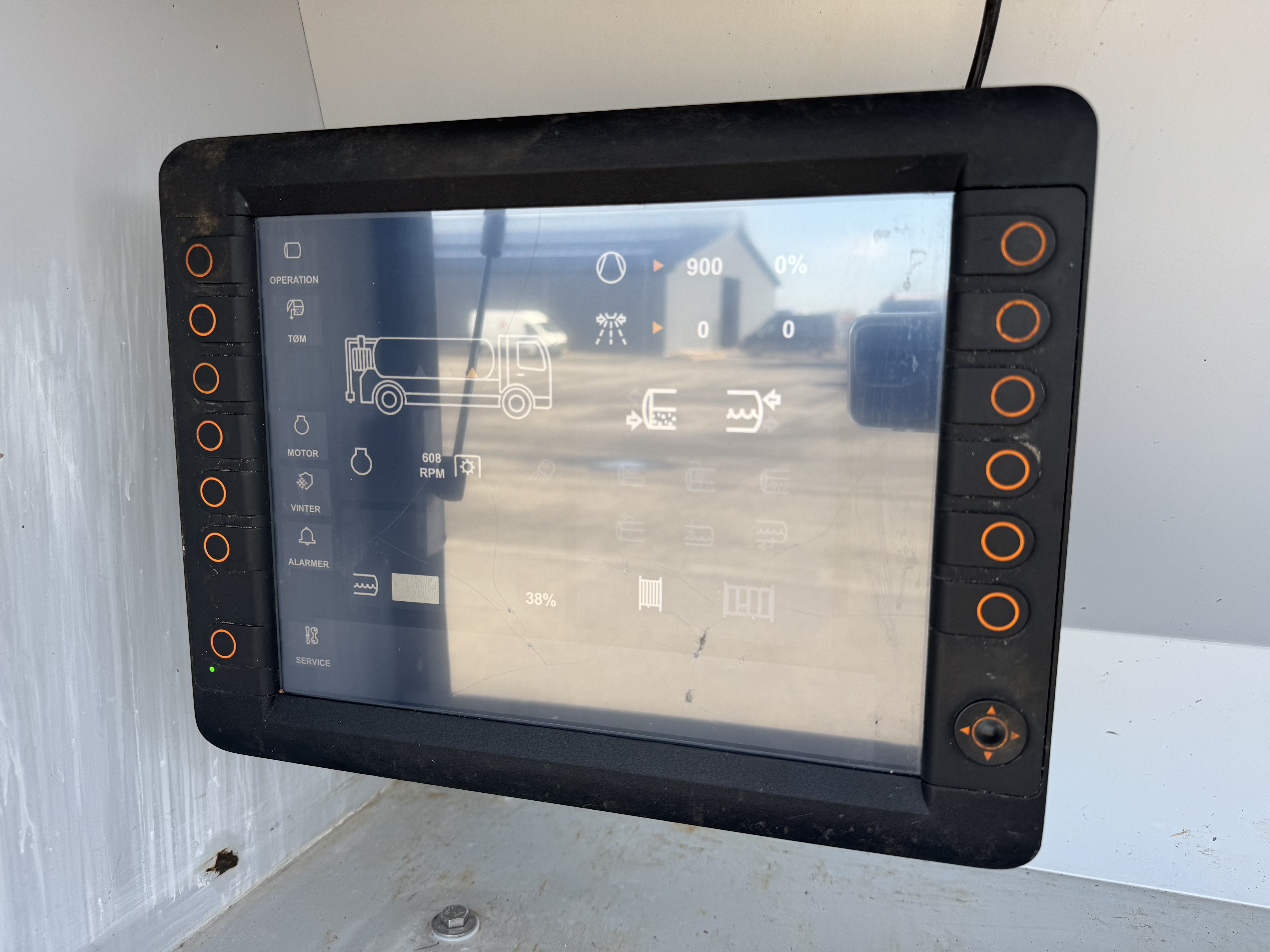 Mercedes Actros 1833 4x2 Bucher FlexLine C60