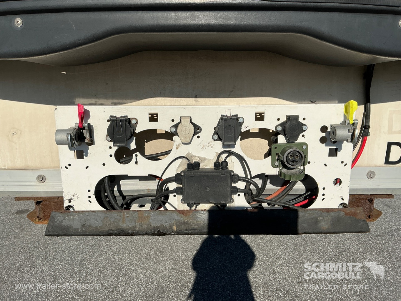 Krone Semi Reefer Standard Lift