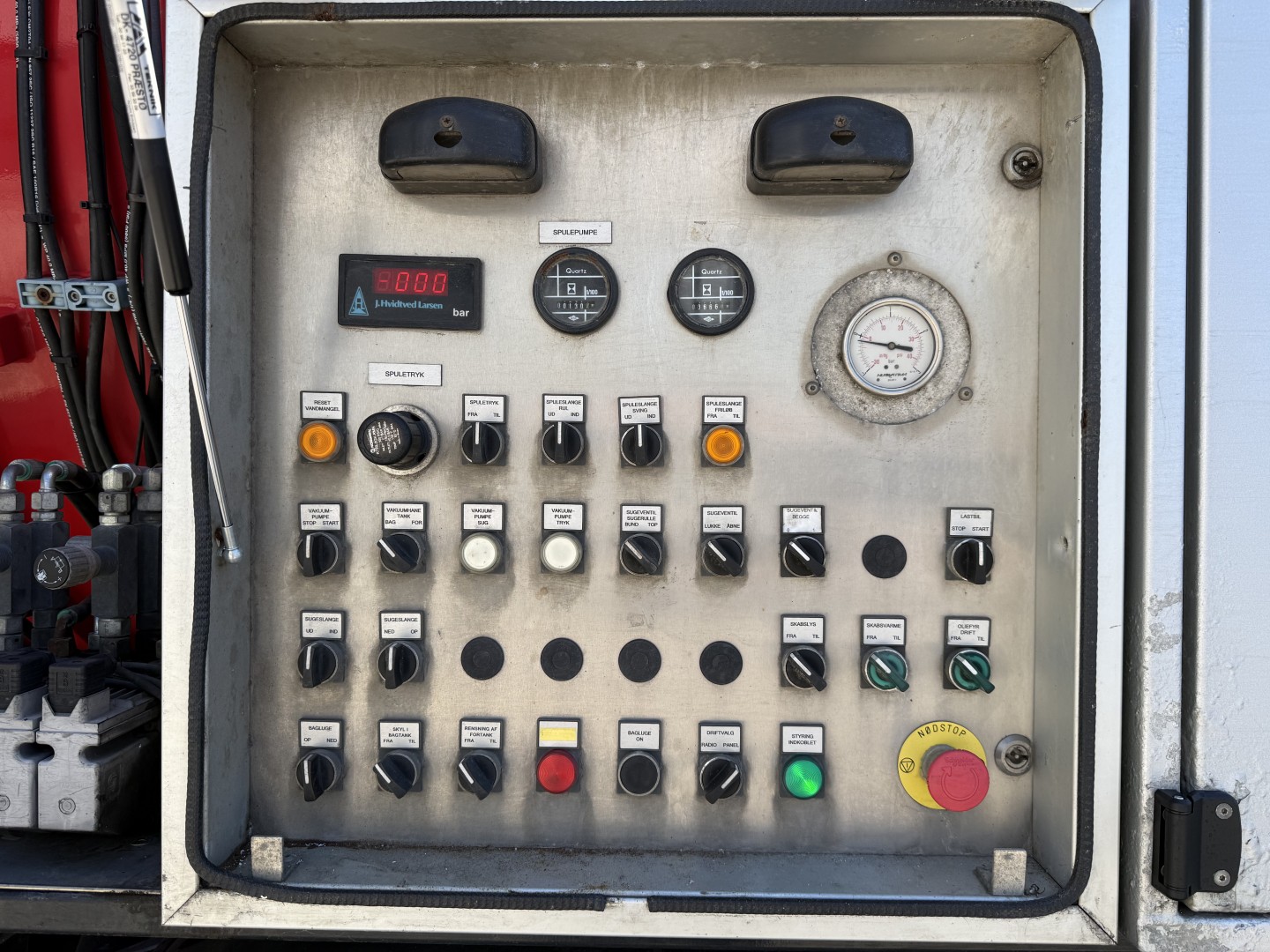 MAN TGS 35.480 8x4*4 Hvidtved Larsen 16.000 l.
