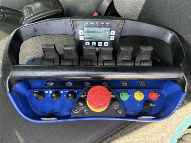 Volvo FM500 8x4*4 Hejs / Kran HMF 2620 K-5