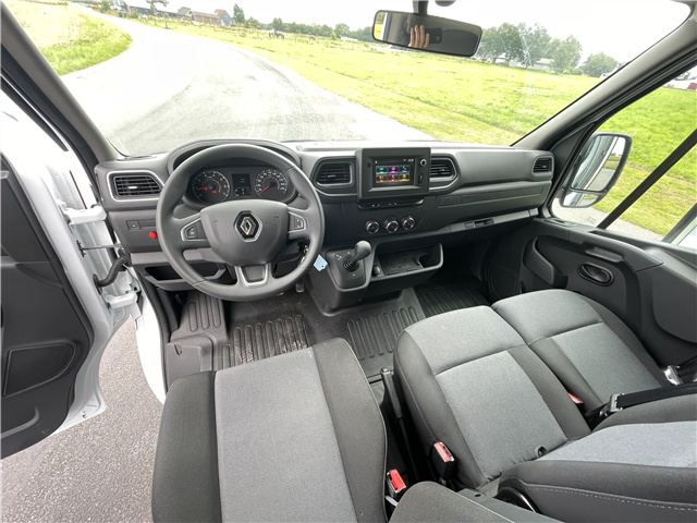Renault Trucks Master - med DHOLLANDIA lift