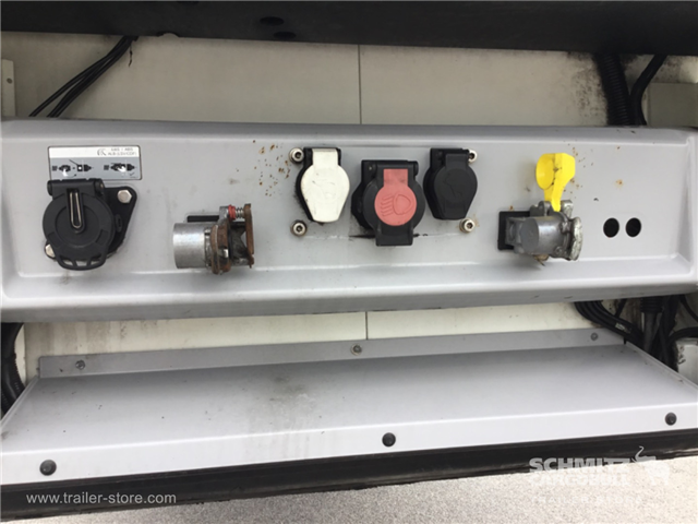 Schmitz Semi Reefer Meat hanging system