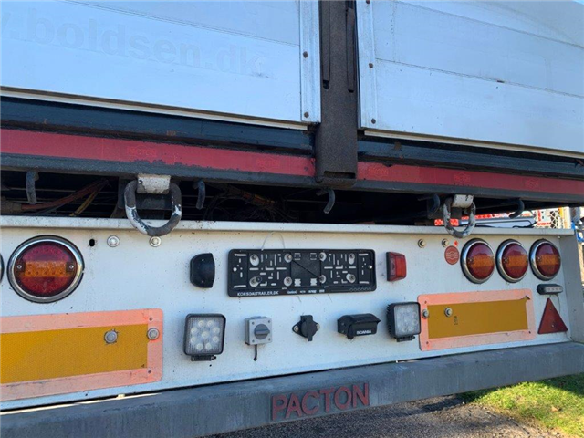 Pacton 12,6 mtr city kran trailer