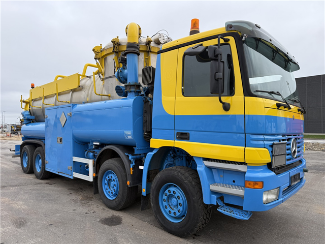 Mercedes Actros 4140 8x4 KOKS MEGAVAC 8000 ADR 13.500 l. Tørsuger