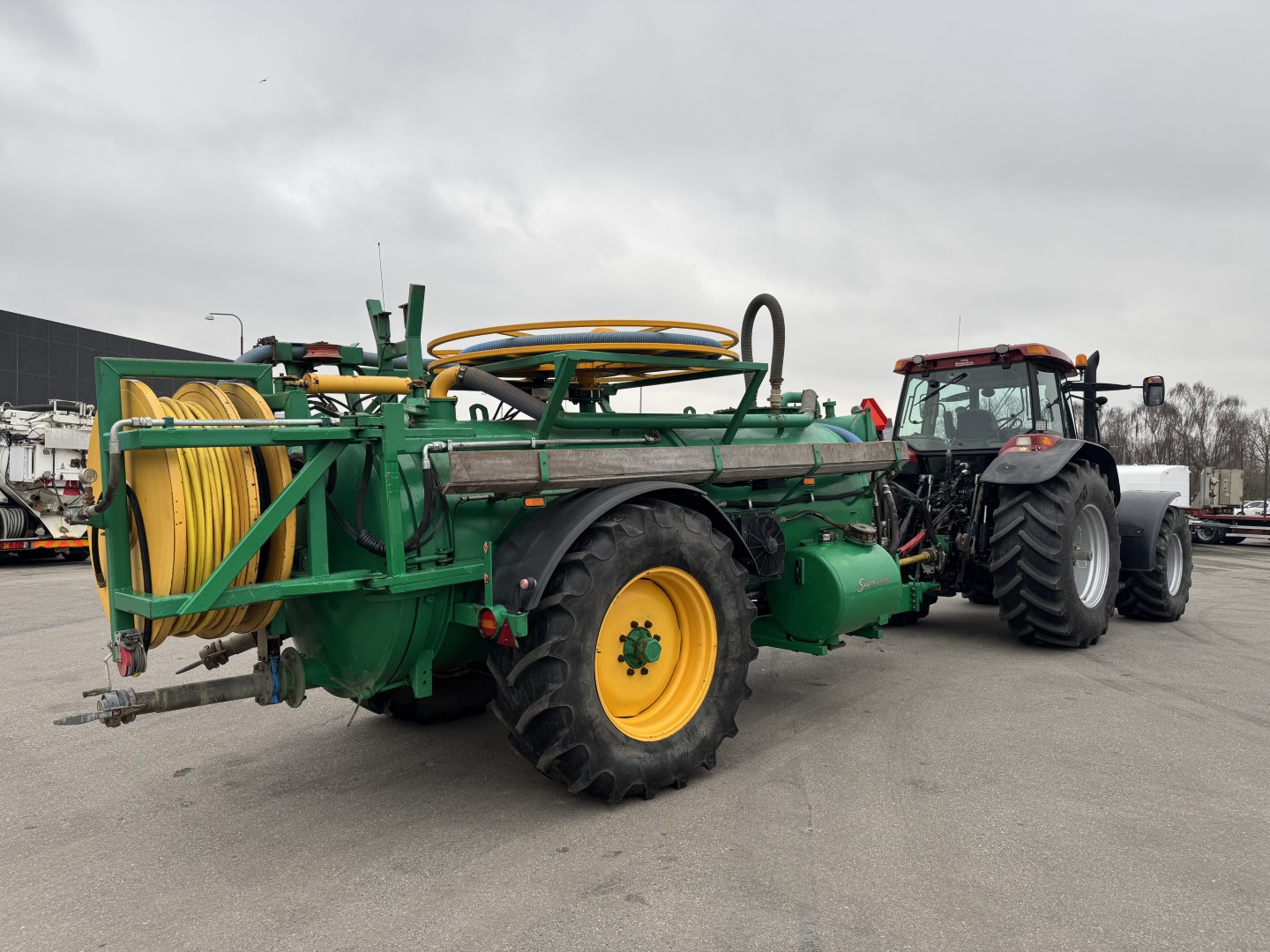 Case MXM190 - Samson Slamsugervogn 8000 L