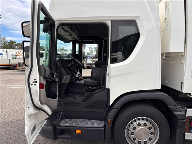 Scania L 230 B6x2*4NB 230Kw/297kWh NTM Elektic NTM garbag