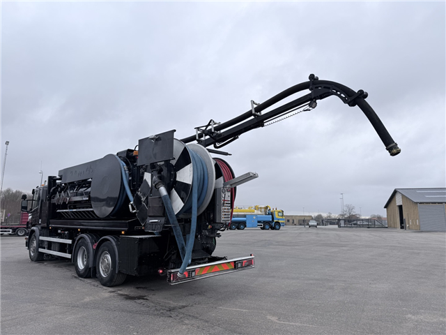 Scania P410 6x2*4 Hvidtved Larsen Flexline 312 ADR