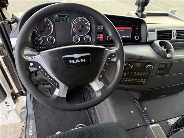 MAN TGS 35.480 8x2*6 Euro 6 23.000 l ADR Tankbil