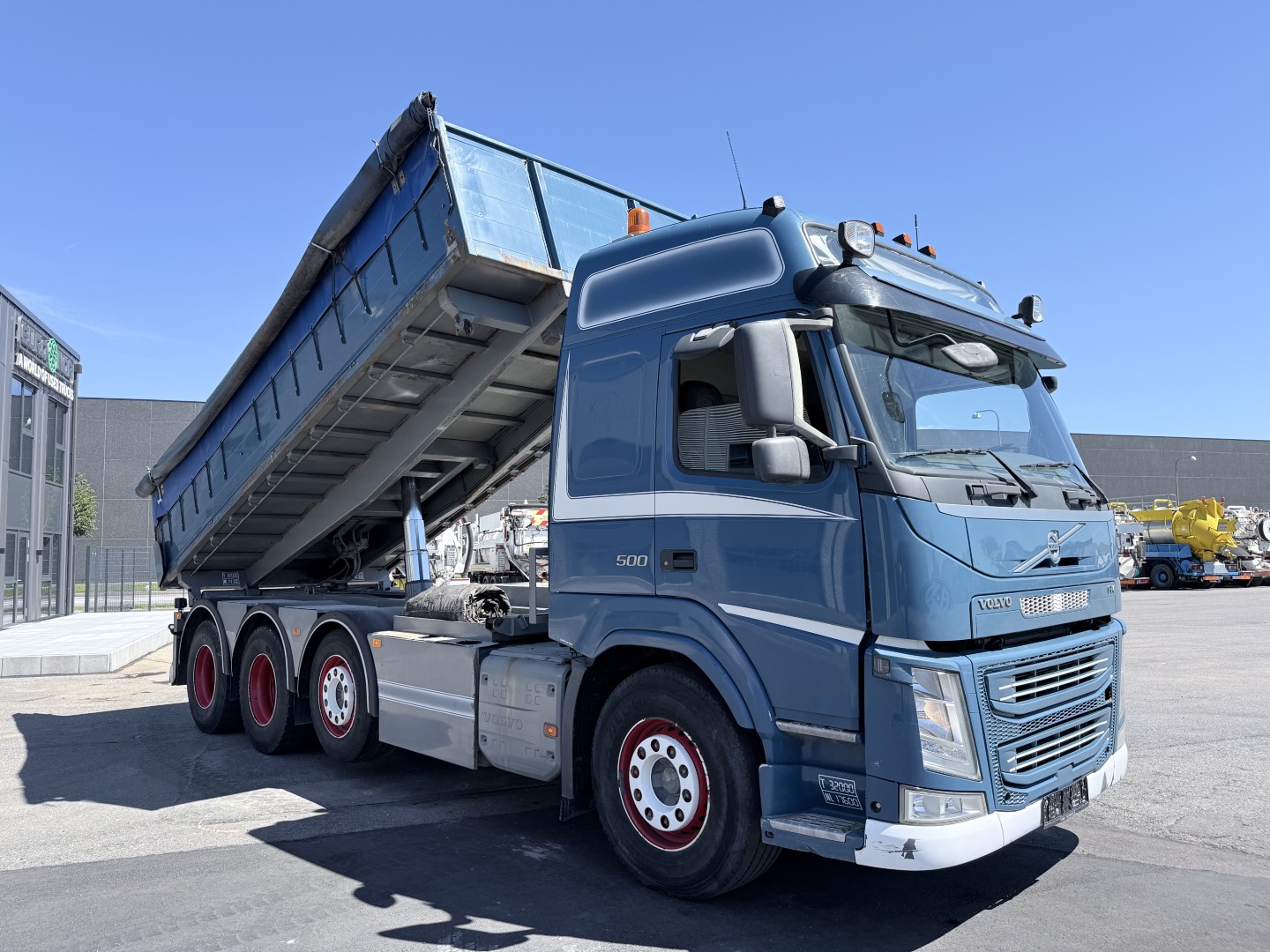 Volvo FM 500 8x4 Pushertridem Tipbil