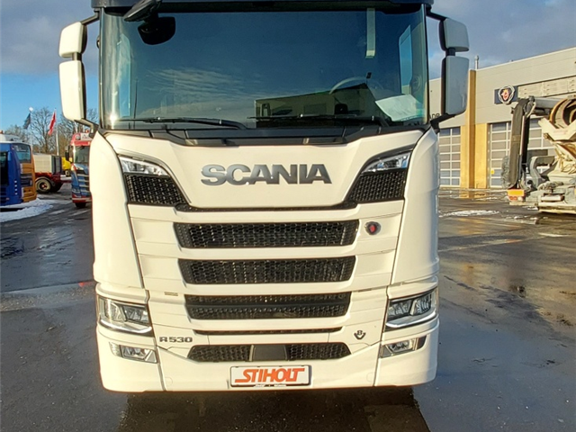 Scania R530