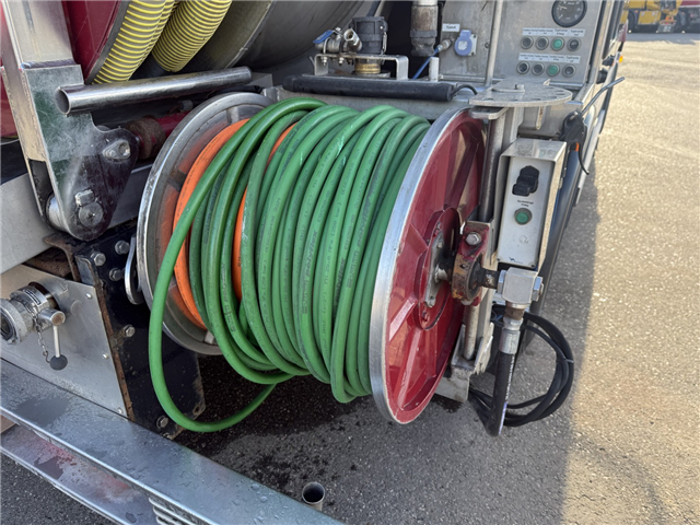 MAN TGM 14.250 4x2 VM-Tarm 5.600 l. Rustfri stål PED Kombi / Euro 6