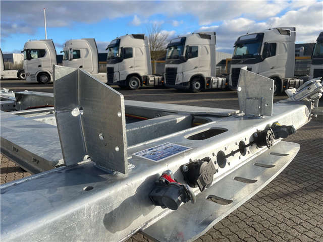 Hangler SDS 430 container chassis - multi låse