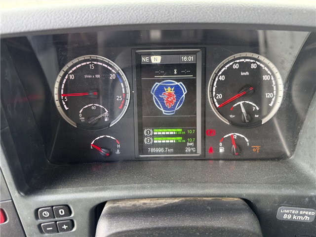 Scania G450 8x2*6 ADR Chassis Euro 6