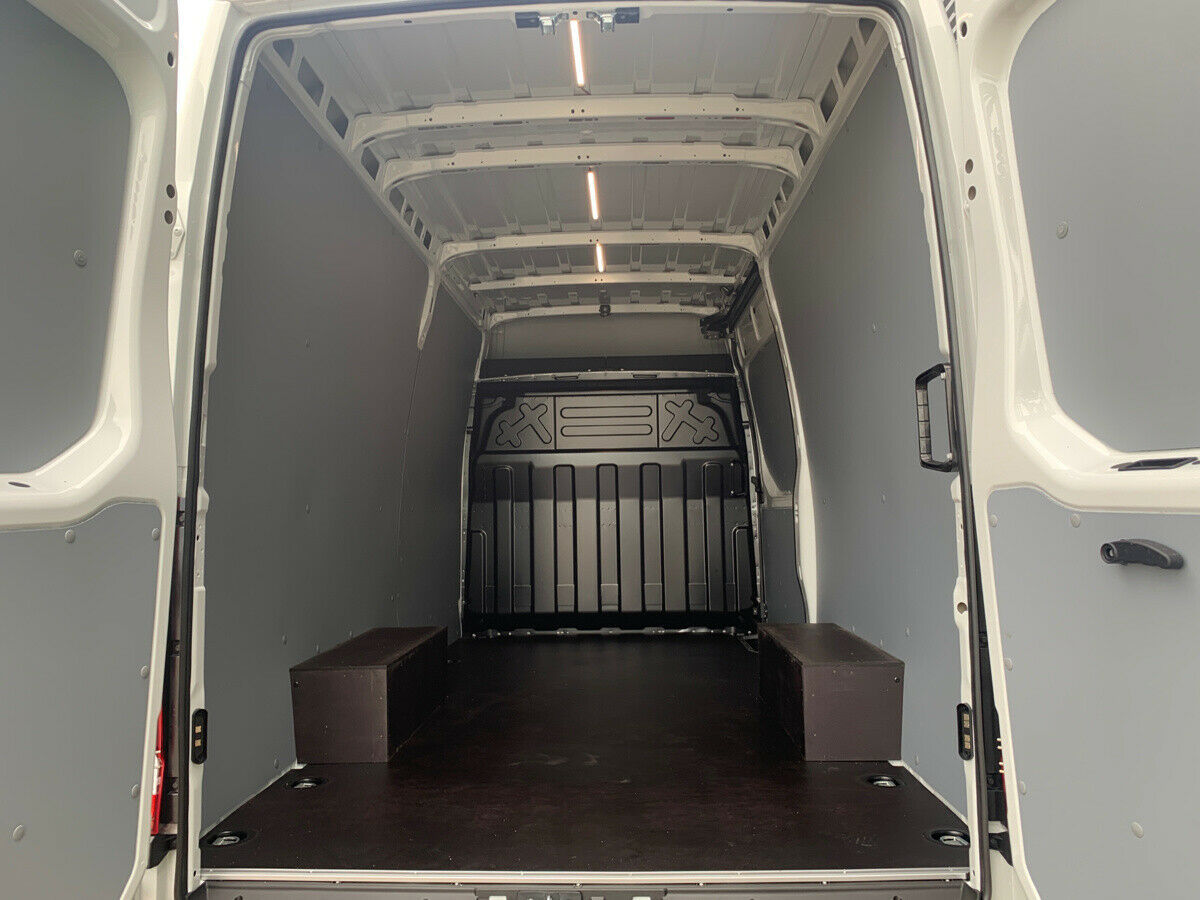 Iveco Daily 35S16A8 12m3 Aut.