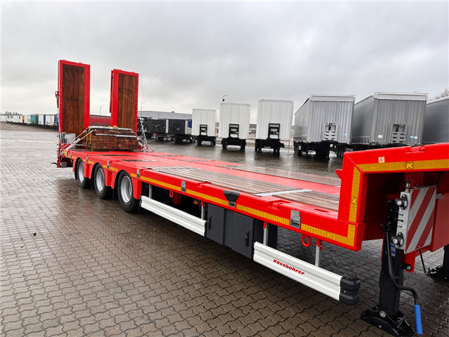 Kässbohrer SLS 3 Maskintrailer