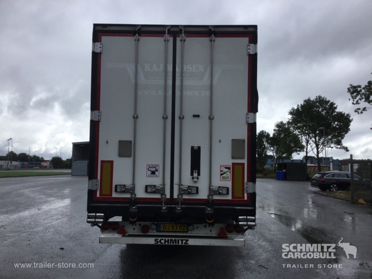 Schmitz Semi Reefer Meat hanging system